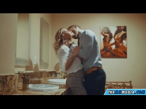 ❤️ Kun povekas blondi viettelee sinut julkisessa vessassa ️❌ Porno at us fi.xxxnd-com.ru